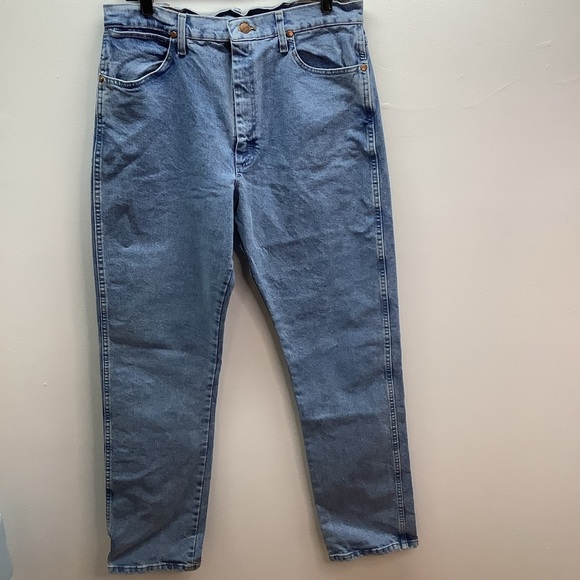 Wrangler Size 13x34 The Cowboy Cut Slim Light Wash Jean. New With Tags. - Picture 4 of 12